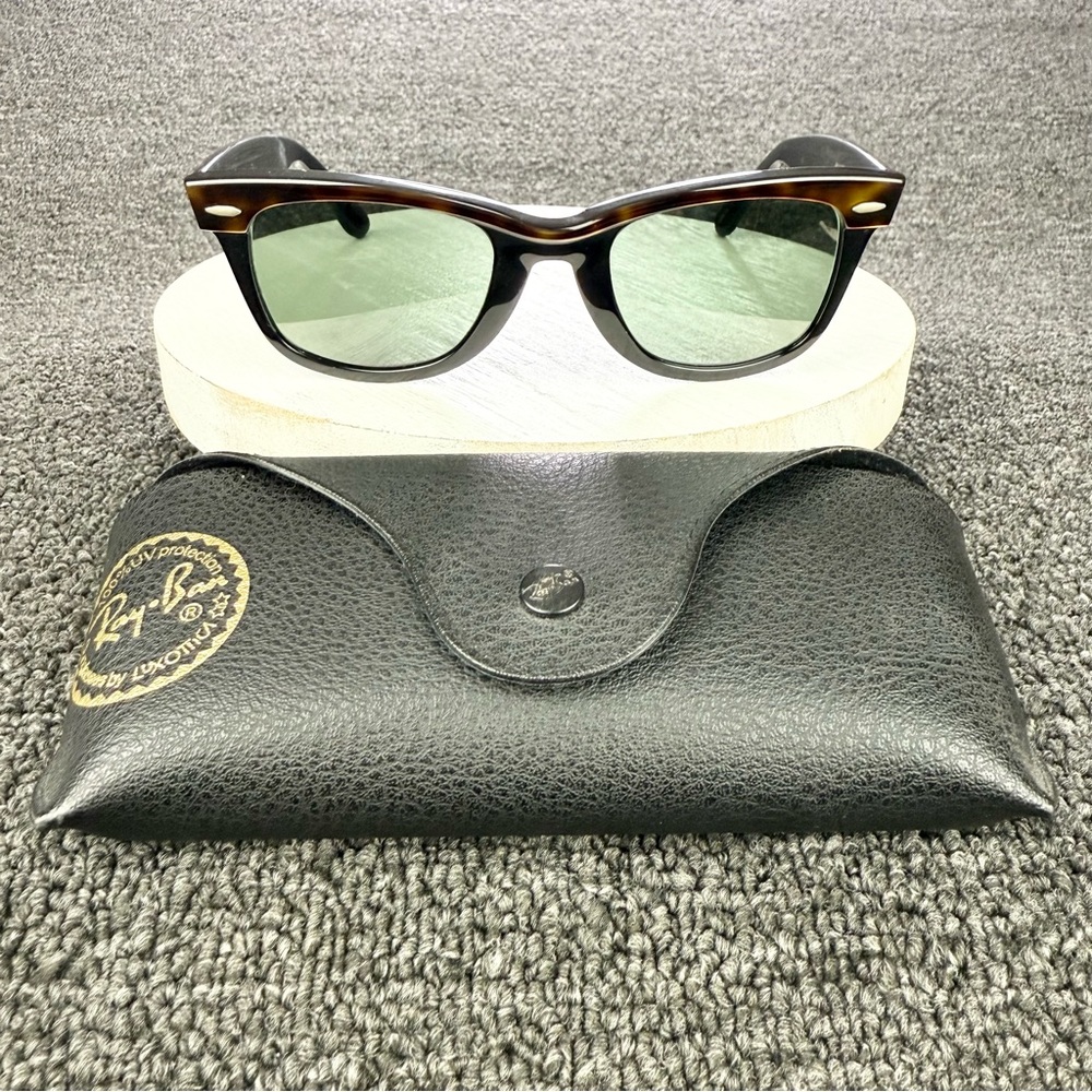 Vtg USA Ray Ban Bausch & Lomb Wayfarer B&L Brown Tort Black Sunglasses W0529